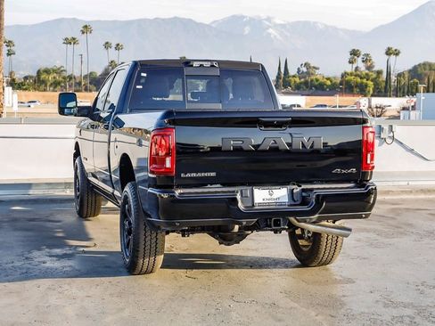 New 2026 RAM 2500 Laramie AWD/4WD image 7