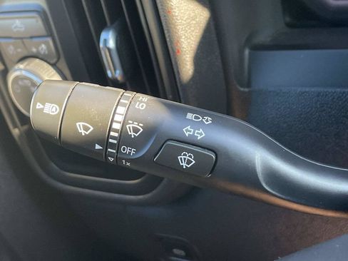 Used 2022 Chevrolet Silverado 1500 Custom RWD image 30