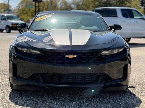 Used 2023 Chevrolet Camaro LT image 2