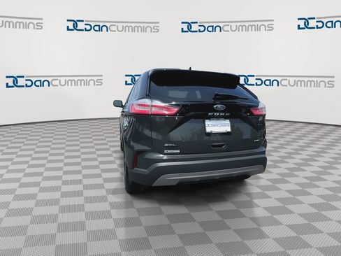 Used 2024 Ford Edge SEL w/ Cold Weather Package AWD/4WD image 7