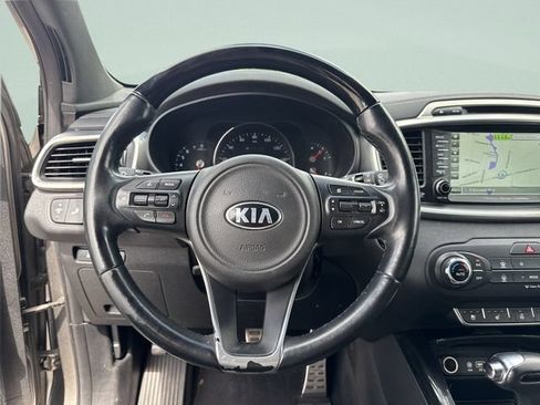 Used 2016 Kia Sorento SX FWD image 47