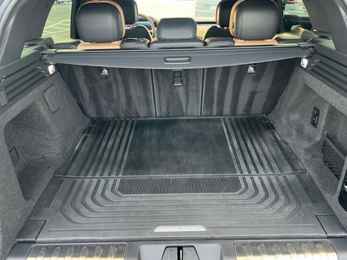 Used 2024 Land Rover Range Rover Sport Dynamic SE image 12