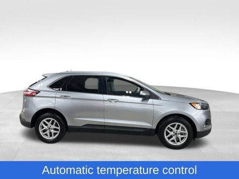 Certified 2022 Ford Edge SEL w/ Convenience Package image 11