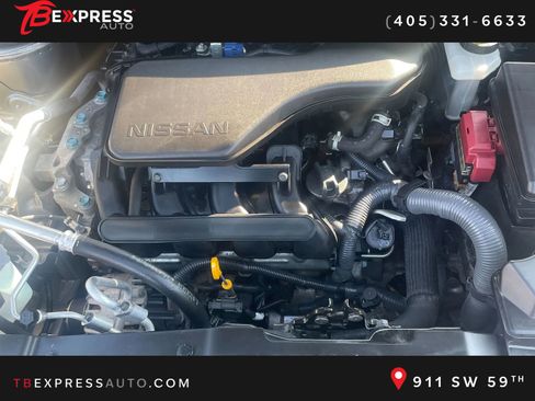 Used 2021 Nissan Rogue Sport S image 13