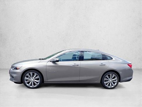 Used 2017 Chevrolet Malibu Premier w/ Premier Sun and Wheel Package FWD image 7