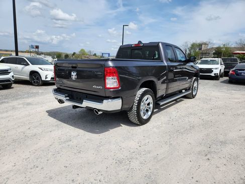Used 2021 RAM 1500 Big Horn image 6
