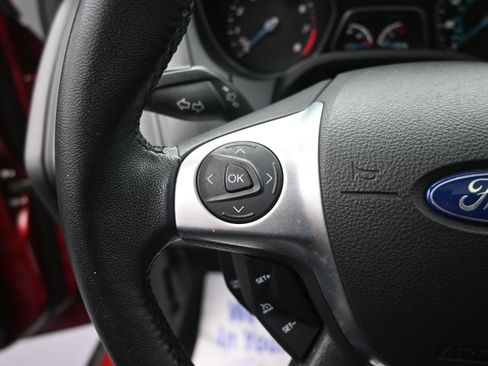 Used 2014 Ford Focus SE w/ Equipment Group 201A FWD image 12