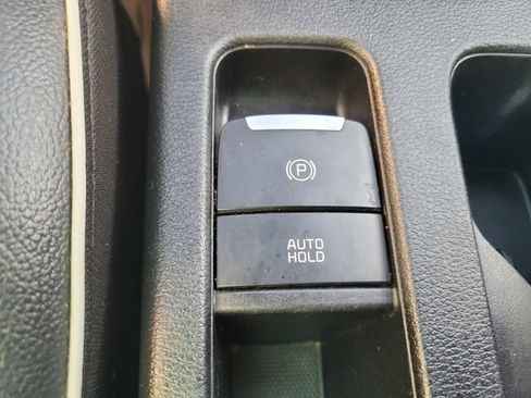 Used 2023 Kia Forte GT-Line w/ GT-Line Technology Package image 25