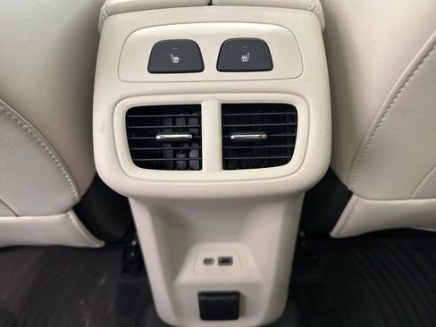 Used 2023 Buick Envision Avenir FWD image 40