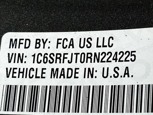 Used 2024 RAM 1500 Laramie image 46