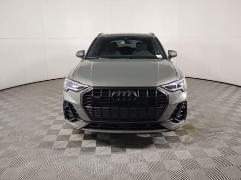 Used 2025 Audi Q3 2.0T Premium w/ Convenience Package image 3