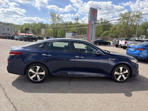 Used 2020 Kia Optima S FWD image 3