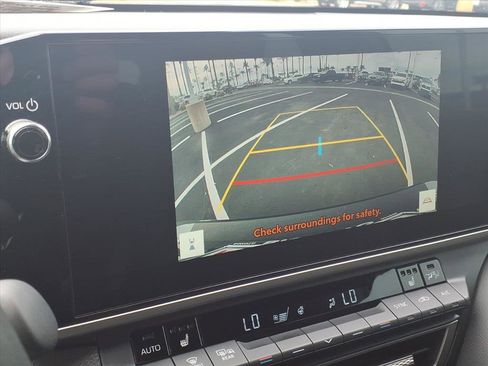 Used 2025 Toyota Camry XSE image 17