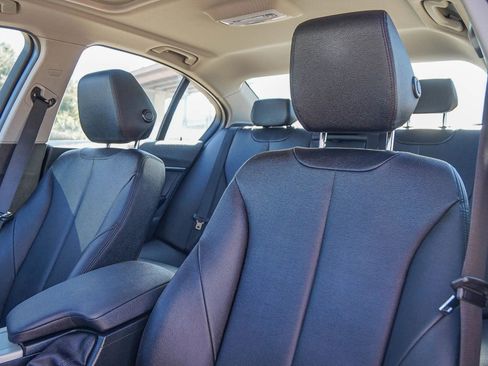 Used 2015 BMW 320i 320i Sedan 4D image 21