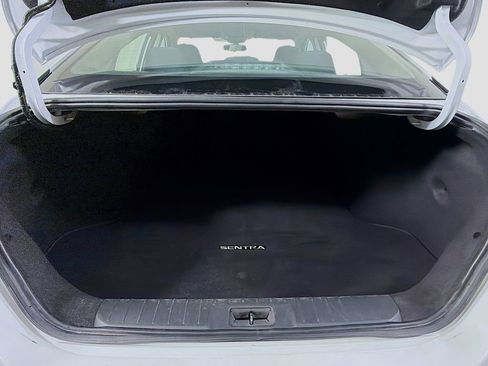 Used 2024 Nissan Sentra SV image 25