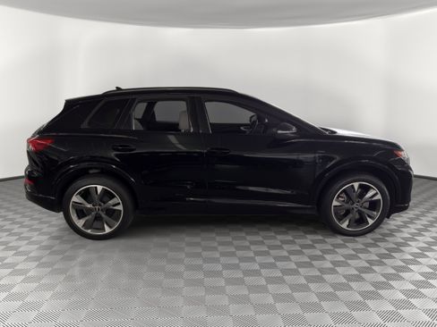 Certified 2023 Audi Q4 e-tron Premium Plus w/ Premium Plus AWD/4WD image 8