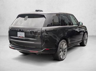 New 2026 Land Rover Range Rover SE video 2