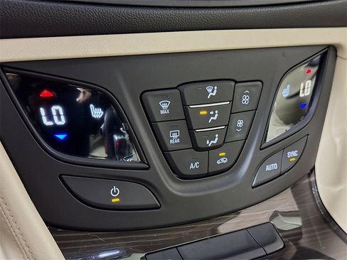 Used 2020 Buick Envision Preferred image 14