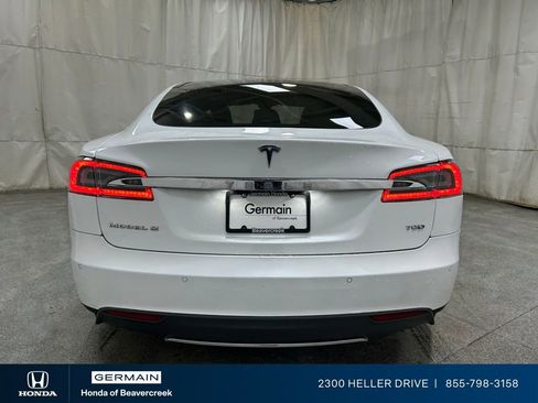 Used 2016 Tesla Model S 70D image 9