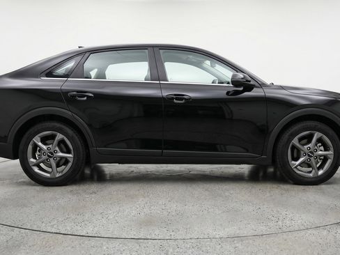 Used 2025 Kia K4 LXS FWD image 11