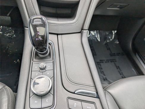 Used 2020 Cadillac XT5 Premium Luxury FWD image 27