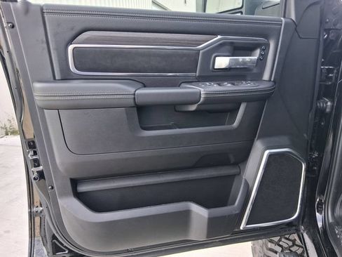New 2026 RAM 2500 Laramie w/ Night Edition AWD/4WD image 18