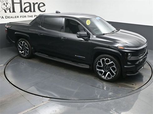 Certified 2024 Chevrolet Silverado EV RST image 47