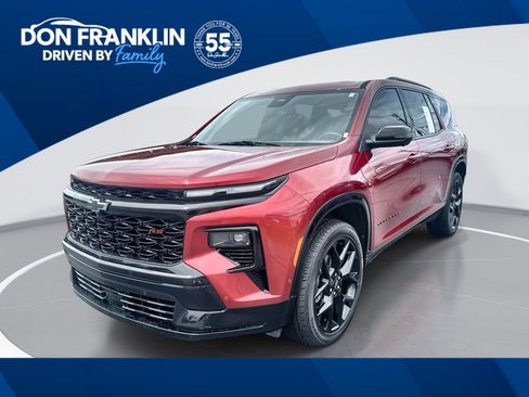 Used 2025 Chevrolet Traverse RS AWD/4WD image 1
