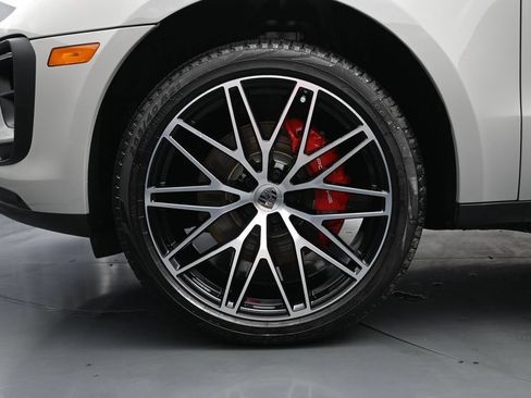 New 2026 Porsche Macan S AWD/4WD image 8