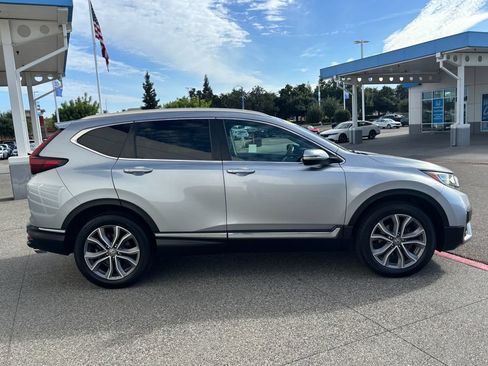 Used 2020 Honda CR-V Touring image 4