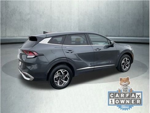 Used 2024 Kia Sportage LX image 6