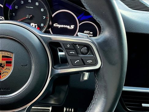 Certified 2023 Porsche Cayenne S Platinum image 24