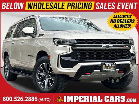 Used 2021 Chevrolet Suburban Z71 AWD/4WD image 1