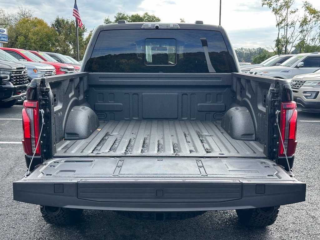Used 2025 Ford F150 Raptor w/ Equipment Group 803A Raptor R AWD/4WD image 30