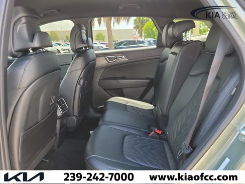 Certified 2025 Kia Sportage X-Line AWD/4WD image 12