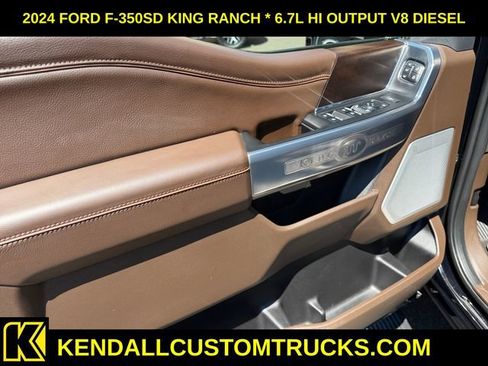 Used 2024 Ford F350 King Ranch AWD/4WD image 11