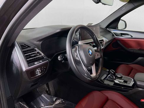 Used 2024 BMW X3 xDrive30i w/ Premium Package image 9