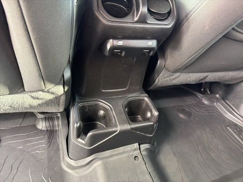 Used 2020 Jeep Wrangler Unlimited Sport image 25