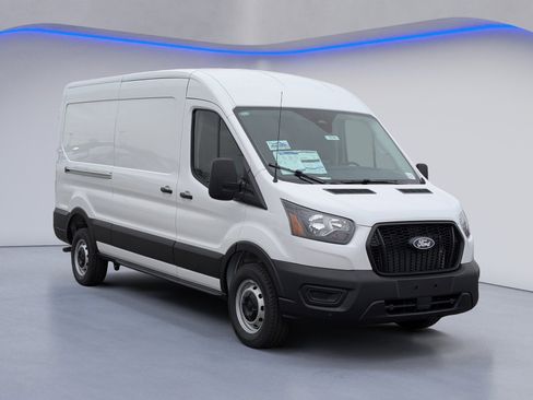 New 2026 Ford Transit 250 148 Medium Roof image 6
