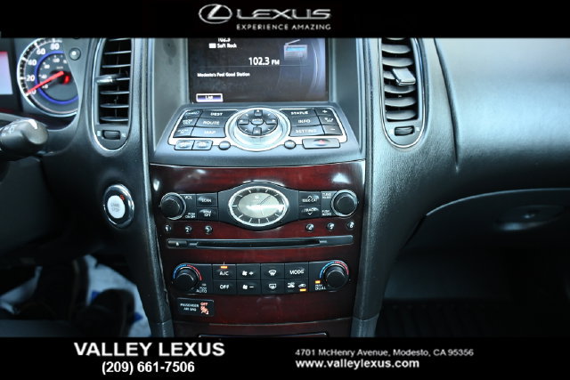 Used 2010 INFINITI EX35 Journey RWD image 8
