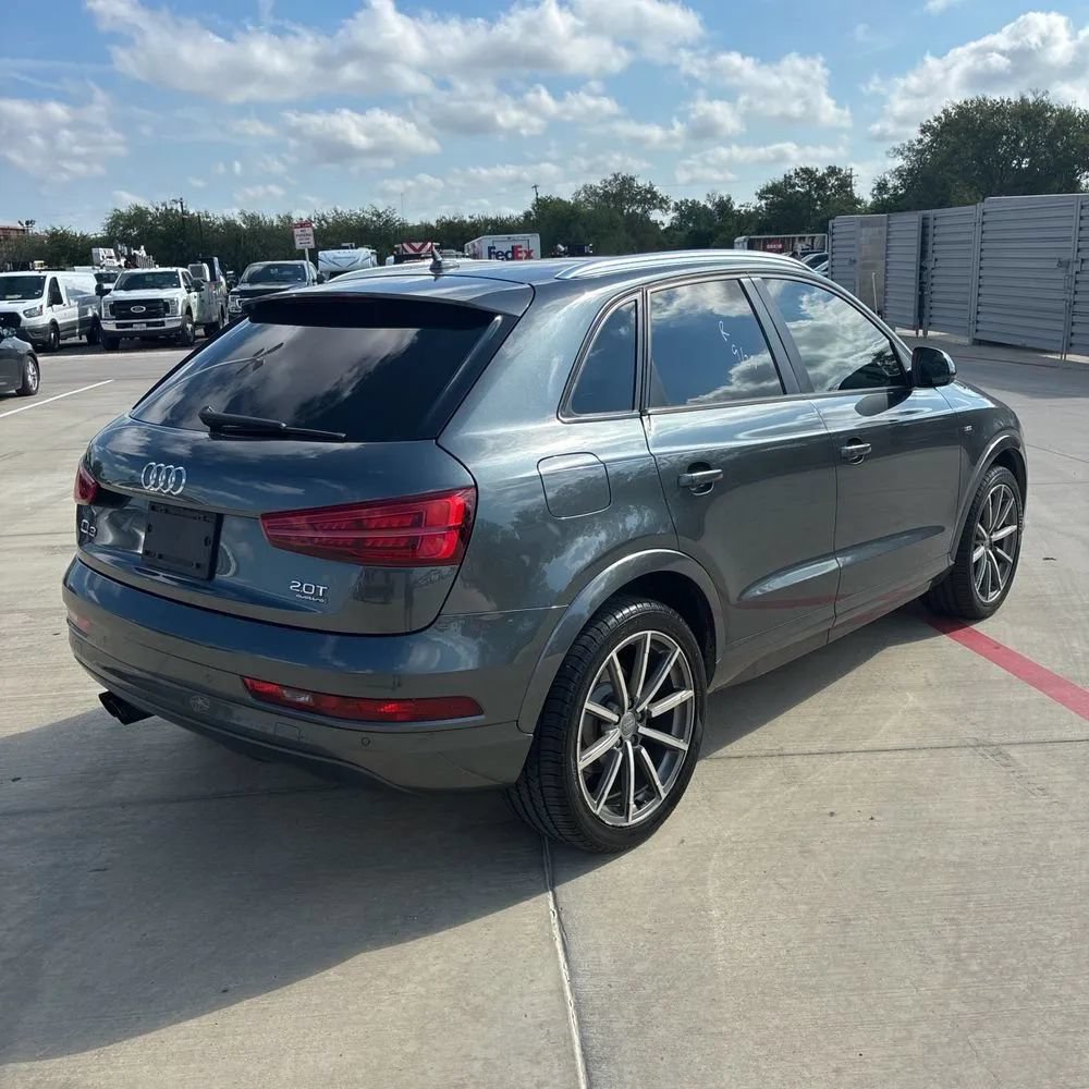 Used 2018 Audi Q3 2.0T Premium w/ Convenience Package AWD/4WD image 8