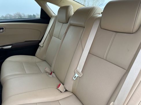 Used 2018 Toyota Avalon Limited image 15