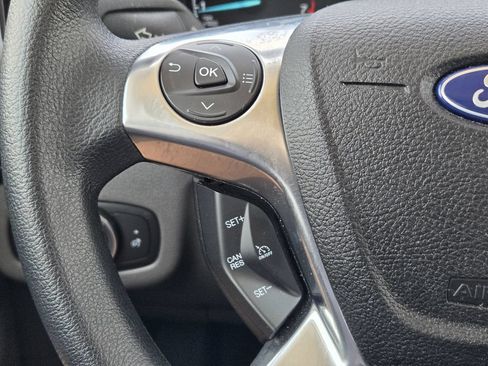 Used 2022 Ford Transit Connect XL FWD image 28