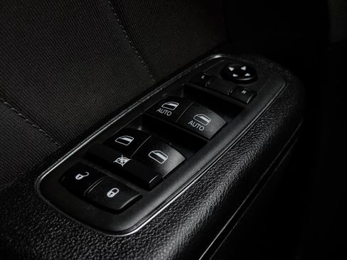 Used 2021 Dodge Charger R/T w/ Blacktop Package image 43