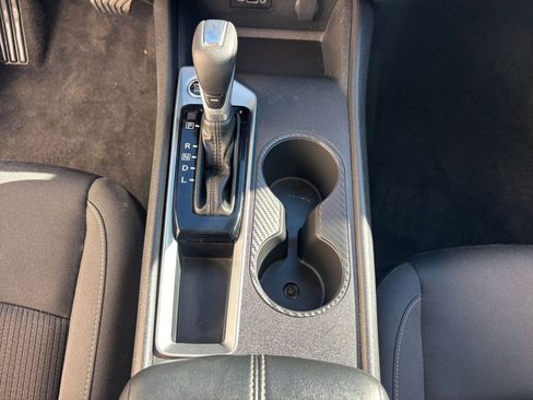 Used 2025 Nissan Altima 2.5 SV image 41