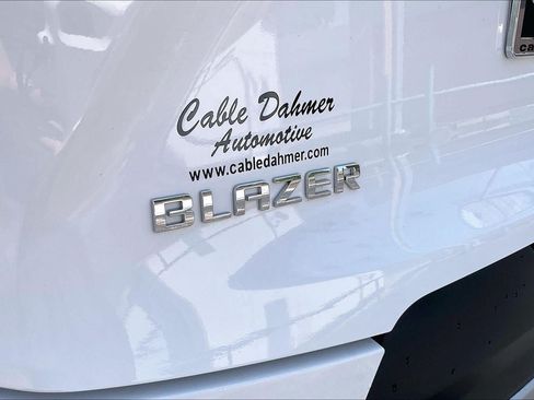 Used 2025 Chevrolet Blazer LT FWD image 29