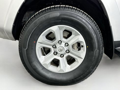 Used 2024 Toyota 4Runner SR5 image 11