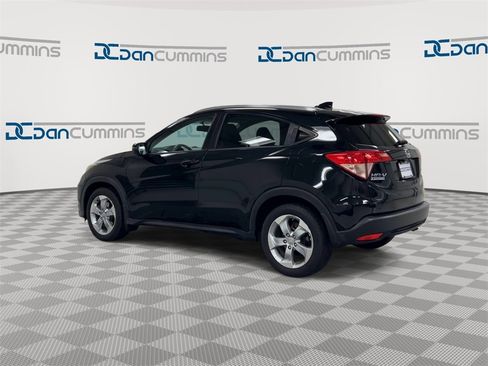 Used 2016 Honda HR-V EX-L image 6