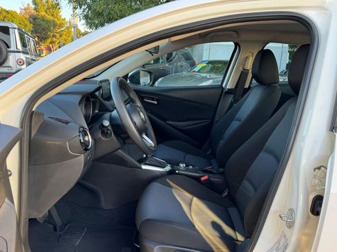 Used 2019 Toyota Yaris LE FWD image 25