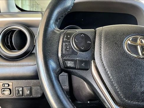 Used 2018 Toyota RAV4 XLE w/ Plus Extra Value Package image 10